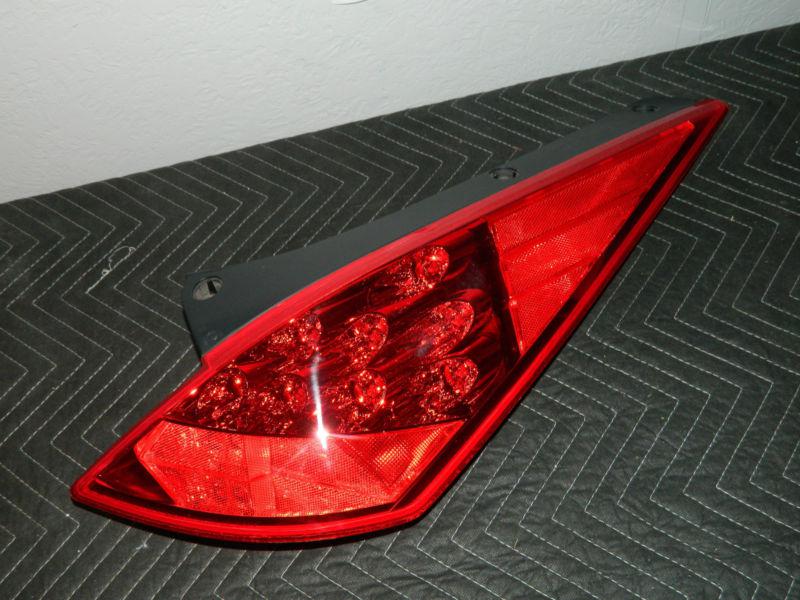OEM 2006-2009 NISSAN 350Z RIGHT / PASSENGER SIDE LED TAIL LIGHT ASSEMBLY, US $219.00, image 2