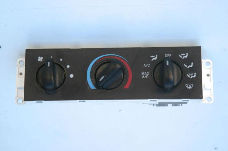 Sell Ford Explorer HVAC Controls A/C Air Conditioning Heating Front in