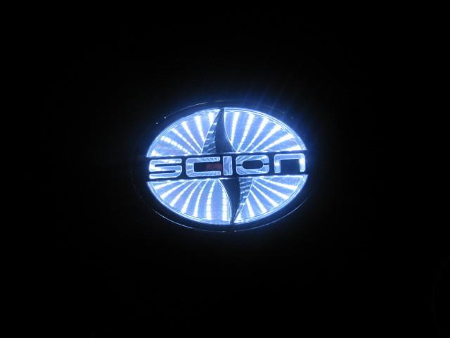 Car white 3d waterproof logo emblem pvc led light truck tail car badge for scion
