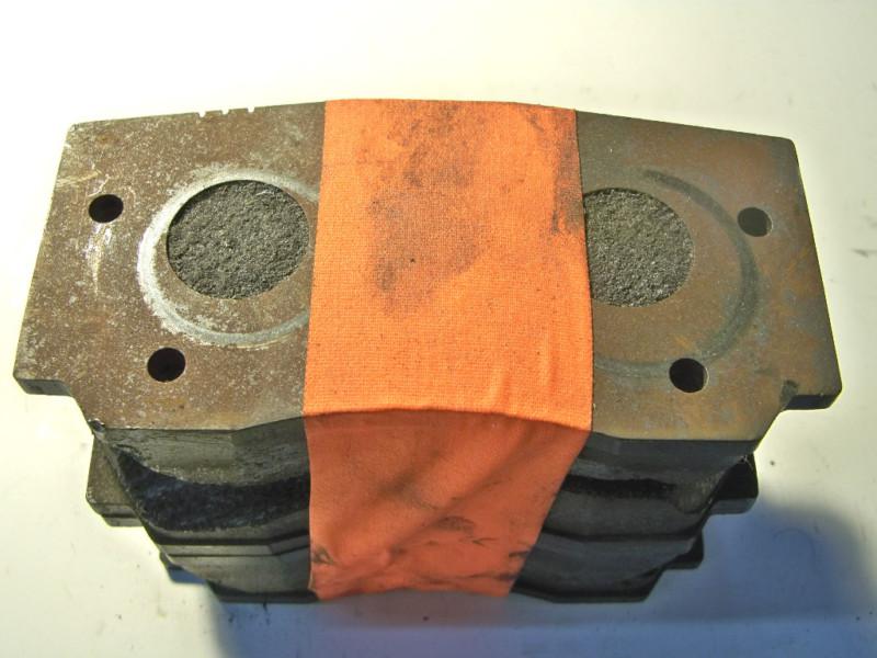 Brembo or wilwood brake pads 7772-01-28   lt used 28mm remaining arca  nascar