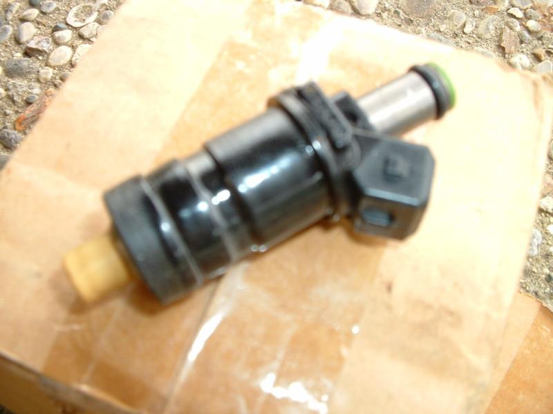 Mercruiser fuel injectors for 1996 502 mag