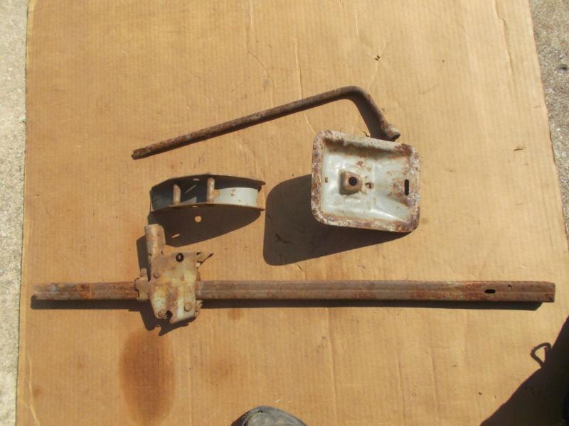 1970 Mopar Dodge Coronet, Super Bee Bumper Jack & Hold Down Bracket, Clamp, US $115.00, image 3