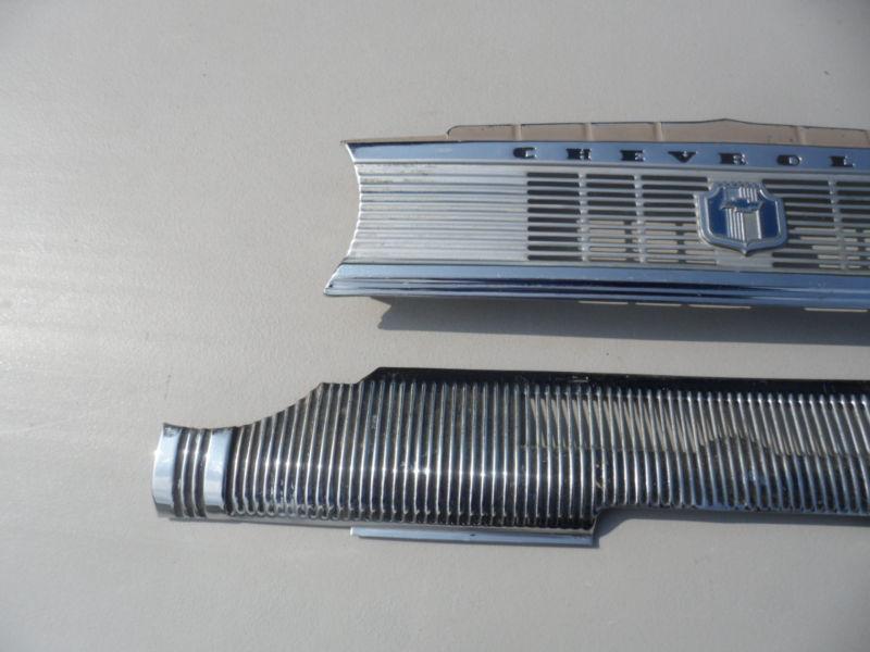 1942-'46 Chevy Dash Speaker grill Nice, US $189.99, image 3