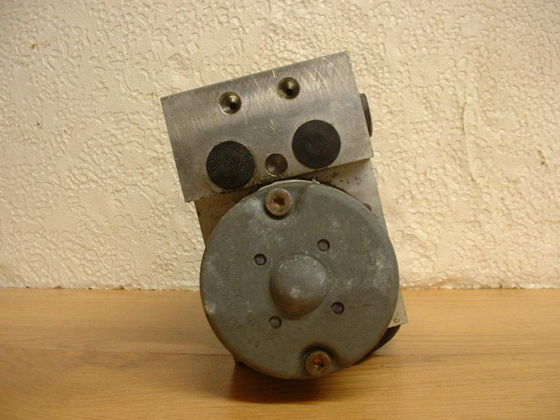 2002 OLDSMOBILE INTRIGUE ABS PUMP AND MODULE