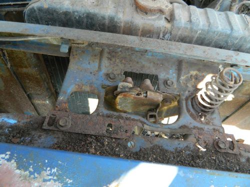 72 71 1971 1972 plymouth satellite roadrunner road runner hood latch plate