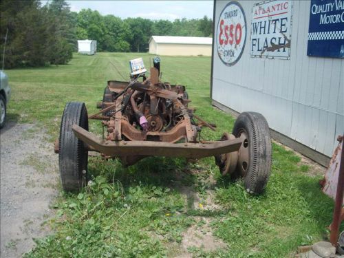 11/2 ton  1940  dodge truck 4x4 lc  rolling chasic