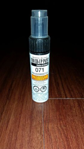 Genuine toyota touch up paint 1/2 oz pen &amp; brush artic frost pearl 071&amp;071bc