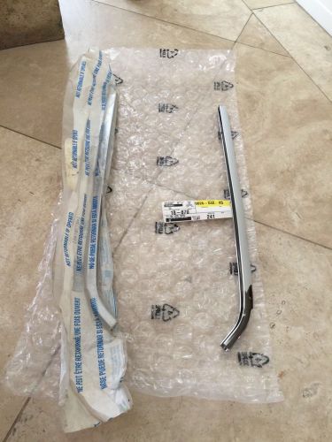 1967 1968 1969 camaro z-28 ss rs quarter window chrome moldings (pair) - nos