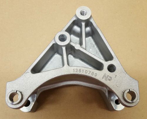Chevrolet gm oem 10-15 camaro 6.2l-v8-alternator bracket 12610789