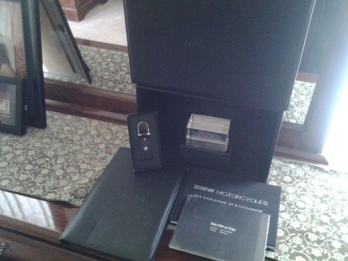 Bmw (xplor) service record key chain crystal etching and more / 7 pcs