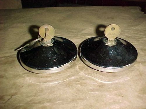 (2) vtg 40&#039;s/50&#039;s car or truck side mount chrome locking gas tank cap fuel caps