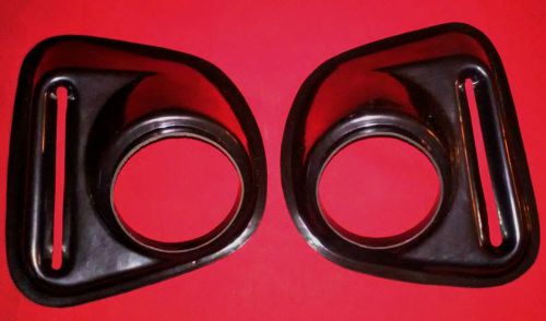 Vw karmann ghia 1973-1974 front bumper bracket covers, pair, coupe/convertible!!