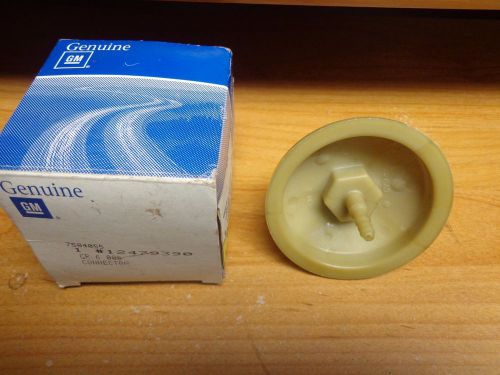 Nos gm 1988-07 chevrolet truck tahoe silverado blazer front axle vent connector