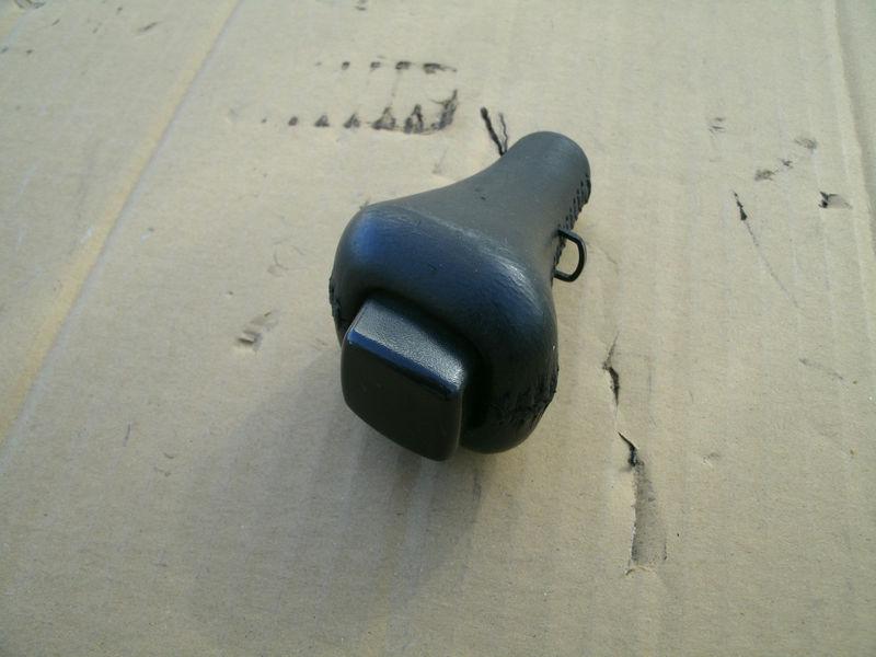 Purchase 1996 Camaro Z28 OEM Leather Automatic Transmission Shifter Shift Knob in The Great USA