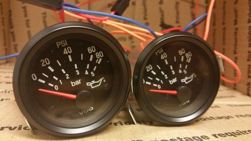 2ea. vdo oil pressure gauges 350 030 021    2 ⅛” 52mm  dual scale bar psi