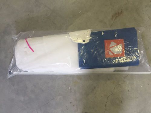 Vanguard 15 (v-15) mainsail with batten &amp; sailbag (#94900)