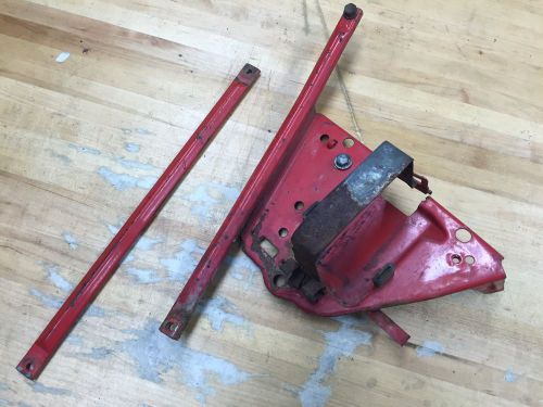 Honda p25 p50 plate battery holder 50381-044-810