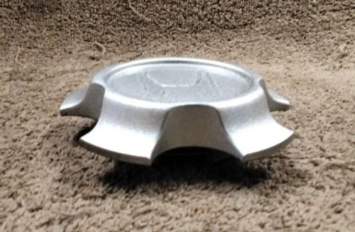 Honda CR-V : 1997, 1998, 1999, 2000, 2001, 4.50-inch, Silver Center Cap, US $14.00, image 8