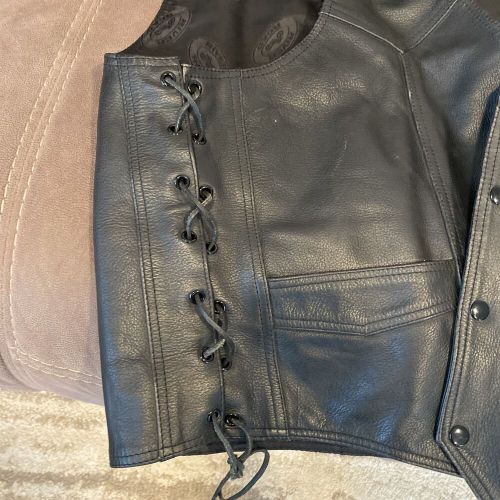 River road black leather vest jacket men's size 48
