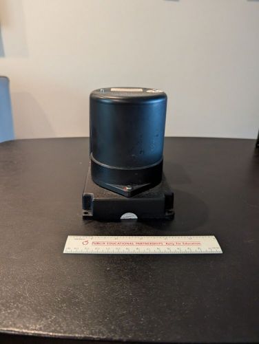 Used aircraft avionics equipment king kg102a directional gyro