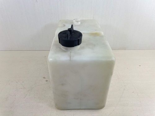 Yamaha Outboard Remote 2 Stroke Oil Tank Assembly Tank 2.8 Gallons 10L, US $71.95, image 2