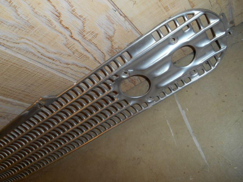 1958 Impala convertible, 2 or 4 door sedan, hardtop GM front grill 348 OEM, US $75.00, image 4