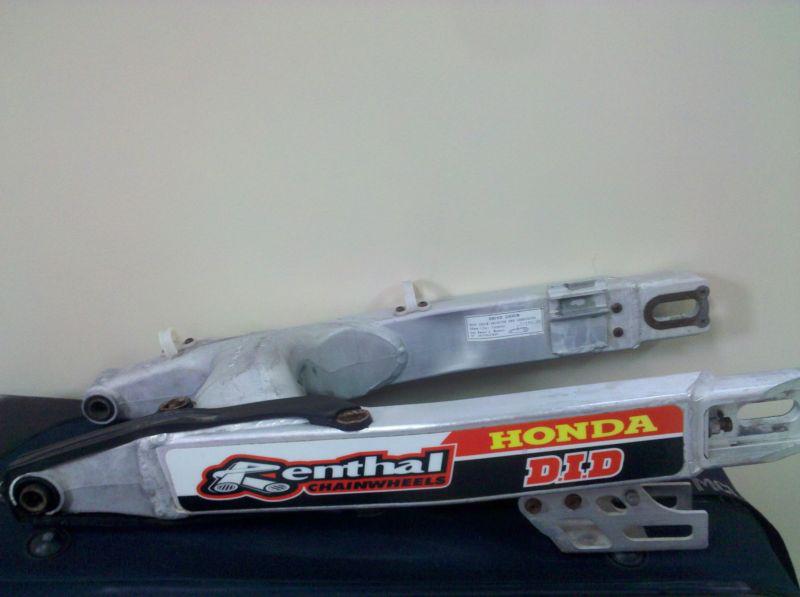 1997 honda cr125 rear swingarm assembly cr250 52200-kz4-b00 