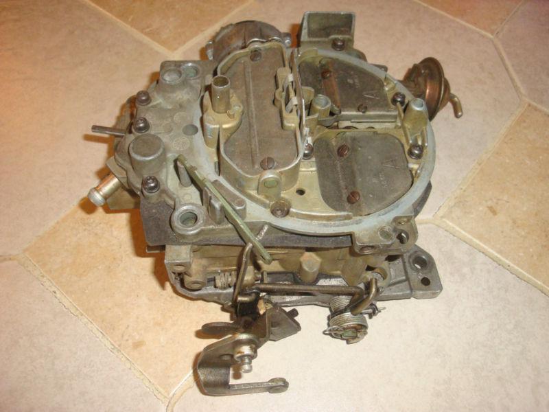 Rochester quadrajet 17085235 carb 