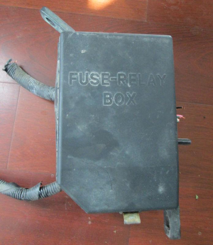 01 02 03  hyundai elantra - under hood fuse box