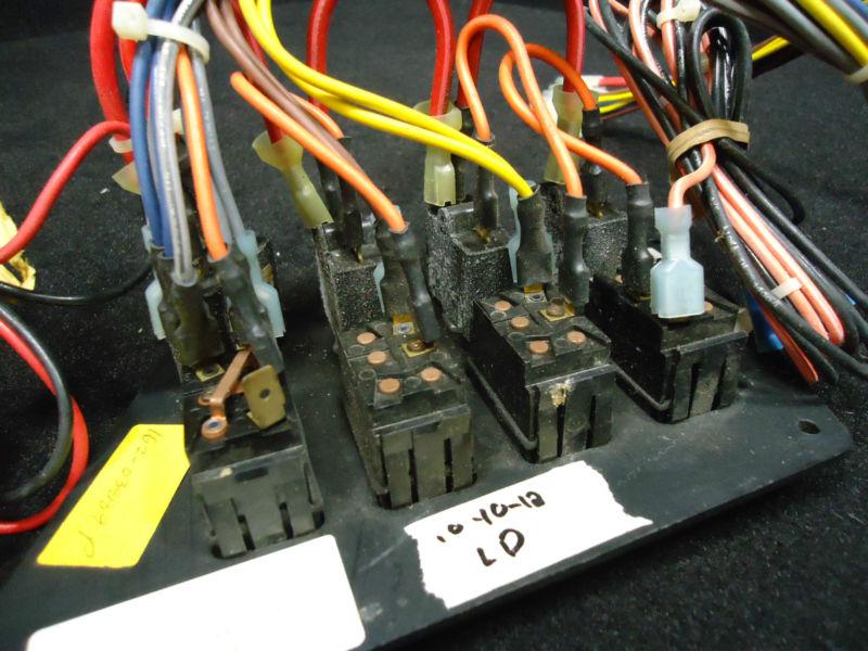 SWITCH PANEL 6.75