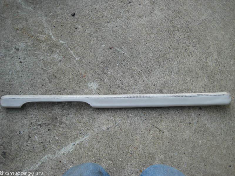 1967  ford mustang  interior glove box knee pad 