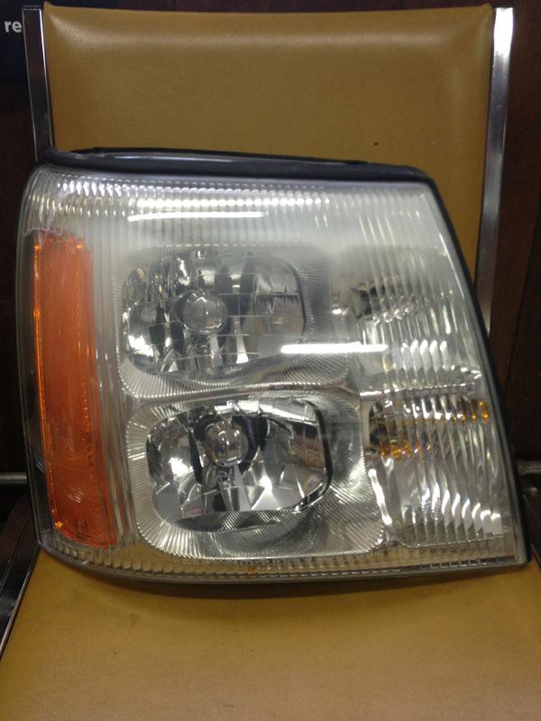 Purchase 2002 Escalade Headlight Passenger side in Lorain, Ohio, US