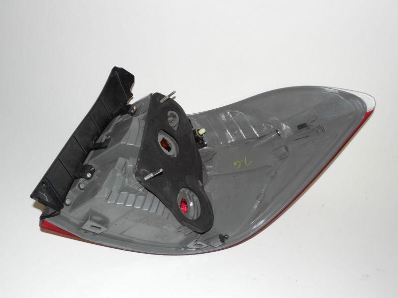 08 092010 TOYOTA HIGHLANDER OEM LEFT TAIL LIGHT NICE!, US $89.99, image 2