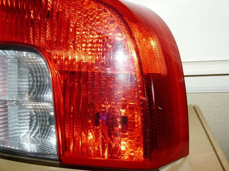 07 08 09 10 11 12 13 Volvo OEM RH Lower Tail Light Right Passenger Lamp - Used, US $100.00, image 6