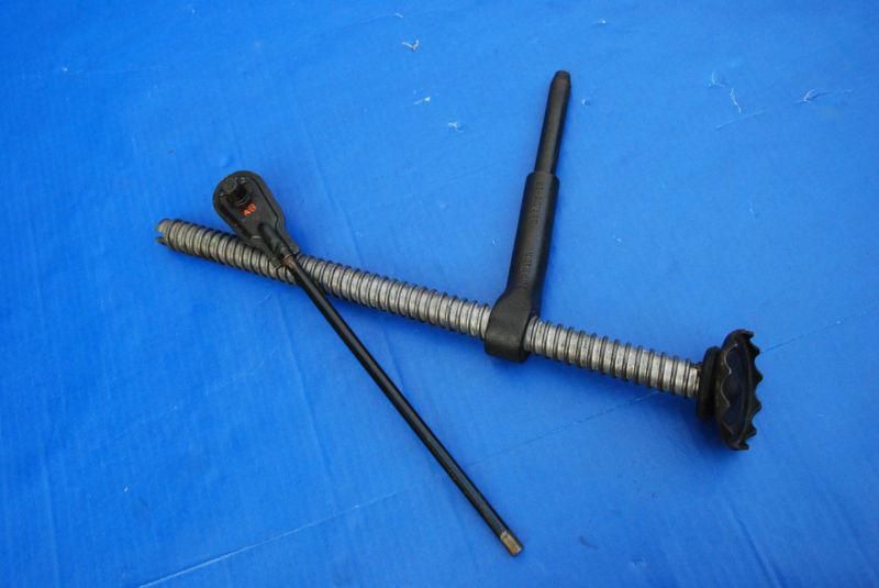 Original 1965 mercedes benz fintail heckflosse trunk screw jack -complete nice