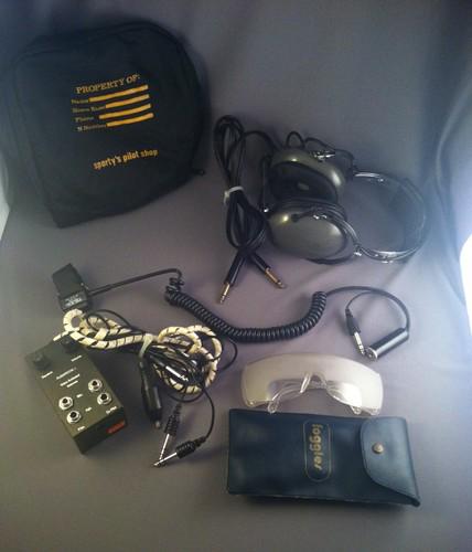 Aviation pilot flight airplane lot flightcom ii foggles pilot paii-40 headset
