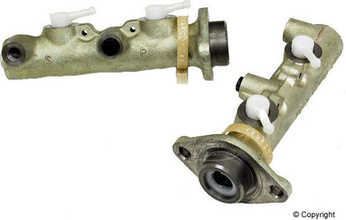 Trw brake master cylinder