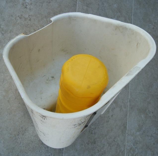 Kawasaki jet ski zxi 900 front storage bin case 1100