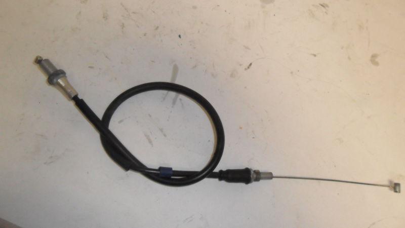 Ducati 01 2001 748 oem throttle cable