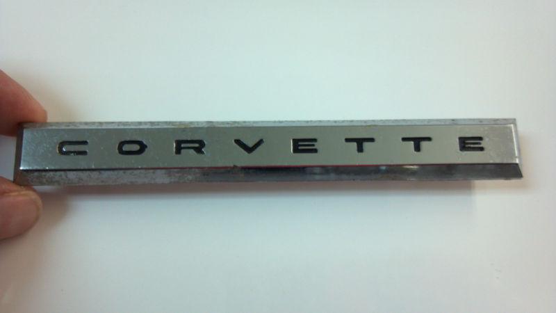 61 corvette front fender emblem oem "corvette"