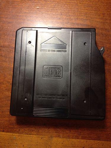 Oem mercedes cd changer magazin  for c-class 2001-2007 parts # a 002 820 62 89