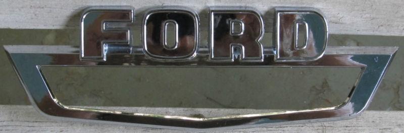Nos 1964 ford truck hood emblem fomoco c4tb-81020a68-b f100