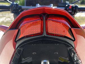 Yamaha 06-11 fz1 integrated taillight red