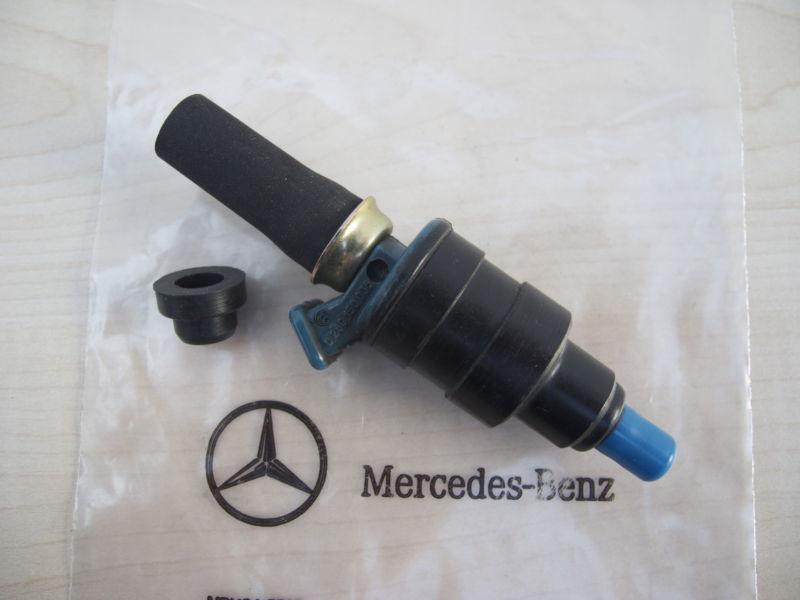 mercedes benz / bosch fuel injector, blue one (1) 71-74 / 000 078 3423 / 4.5 lt