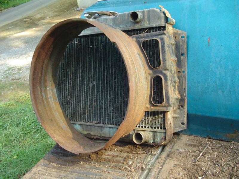 1963 Chevrolet Impala Radiator & Fan Shroud , US $199.99, image 2