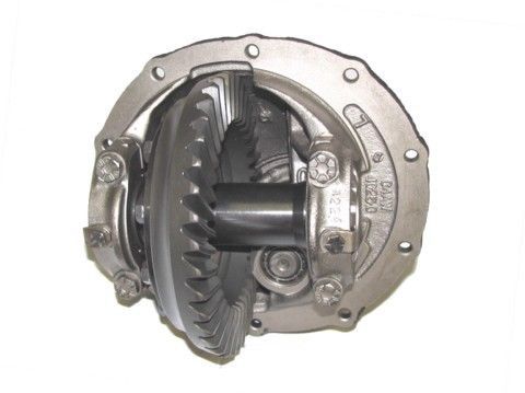 5.83 ratio 9 inch ford center section, new pem case with 31 spline spool lw gear