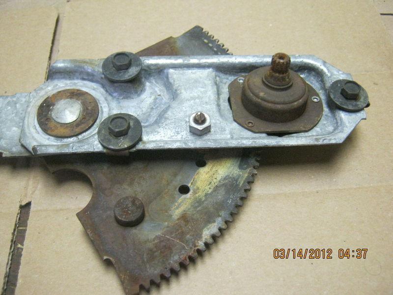 PLYMOUTH VALIANT 1964 LH FRONT DOOR WINDOW REGULATOR, US $50.00, image 2