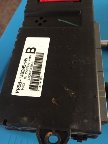 F85b-14b205-ma ford f150 f250 gas 4x2 2wd gem electronic computer module 1998
