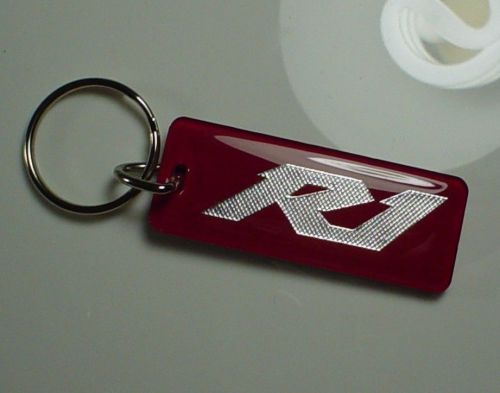 Yamaha r1 motorcycle key chain red / chrome