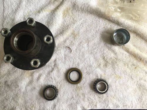 Trailer wheel hub